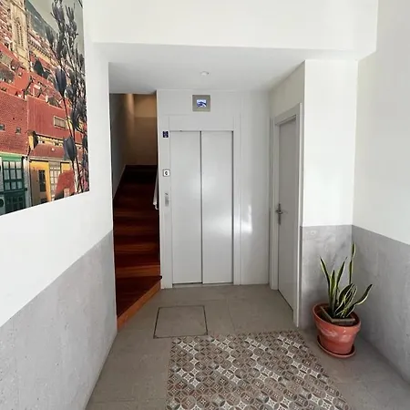 Acogedor Y Con Vistas - Casco Viejo & Parking شقة