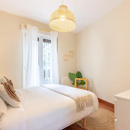 Acogedor Y Con Vistas - Casco Viejo & Parking *