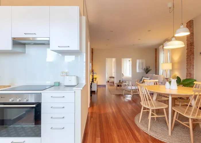 Daire Acogedor Y Con Vistas - Casco Viejo & Parking